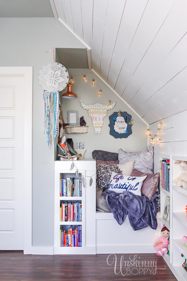 Attic Book Nook. 