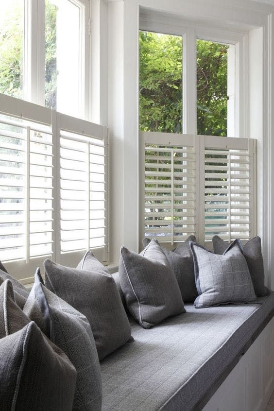 Wood Window Blinds Tips on How to Blend Well With Modern Interior Home Designs